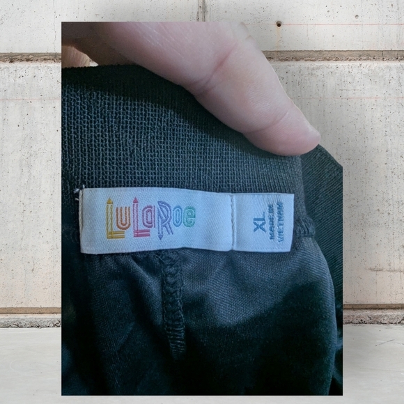 NWT LuLaRoe Lola Skirt Size XL - Picture 8 of 10